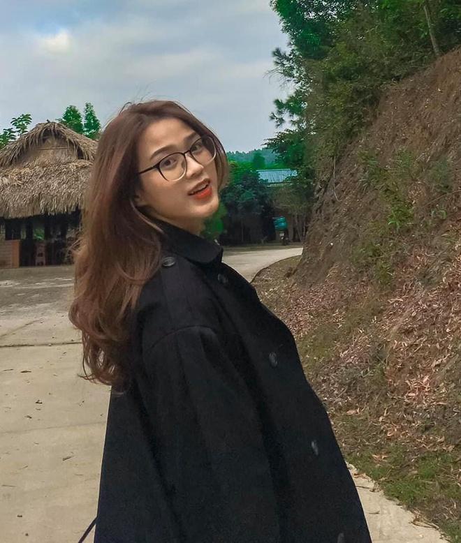 Đỗ Thị Hà đem ảnh đen đúa cấy lúa từng bị giễu cợt thi Miss World-15