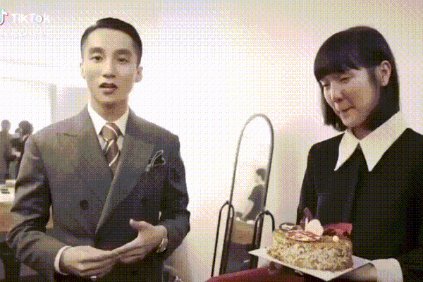 Hải Tú 2 năm sinh nhật được Sơn Tùng biệt đãi, visual khác bọt-3