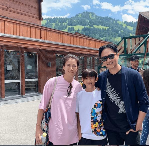 Con trai Trương Trí Lâm - Viên Vịnh Nghi ra dáng soái ca-9