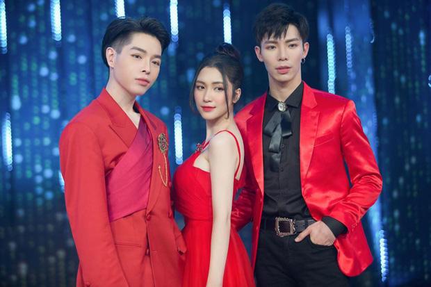 Đức Phúc quê độ khi bị Hòa Minzy tung clip hát lỗi-1