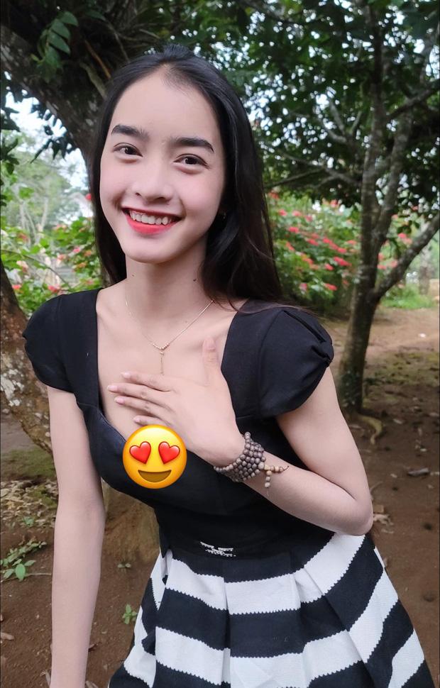 Nhan sắc sơn nữ Ba Na đang nổi: chân tay lấm bùn đất vẫn xinh mất phần thiên hạ!-1