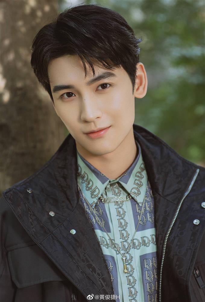 Thông tin đời tư của hàng chục nghệ sĩ Trung Quốc bị đánh cắp thế nào?-4