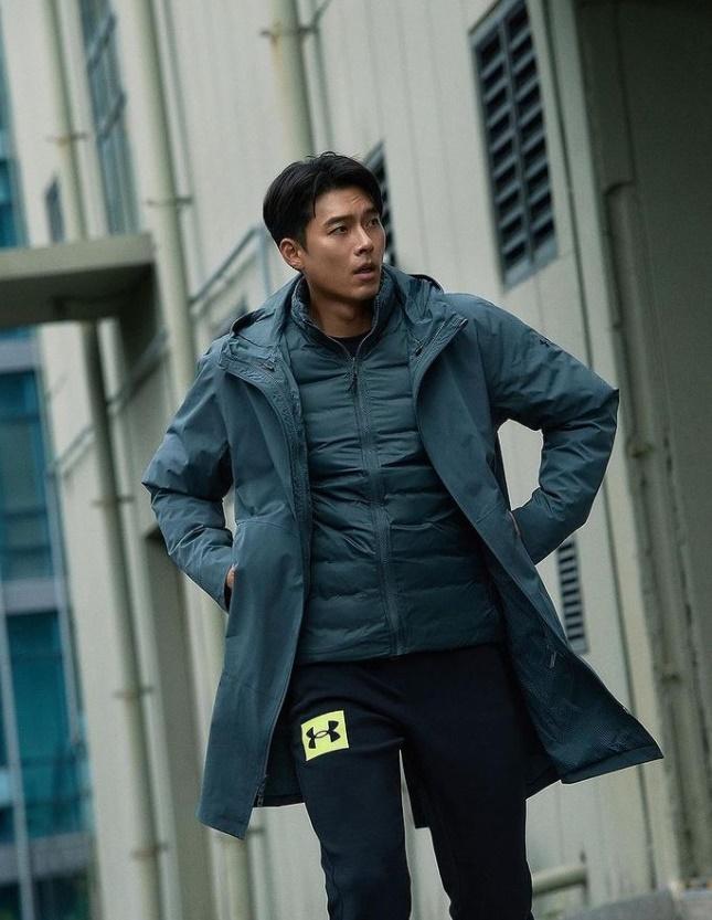 Son Ye Jin - Hyun Bin diện đồ đồng điệu chuẩn sinh ra dành cho nhau-8