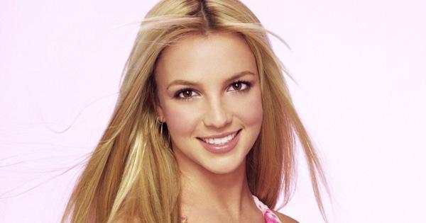 Sau gần 13 năm chịu sự giám hộ của người cha, cuối cùng Britney Spears chính thức được tự do. Tờ NY Times đã đưa tin thẩm phán Brenda Penny thuộc tòa án tối cao Los Angles đã đưa ra phán quyết trong phiên điều trần hôm 12/11: 