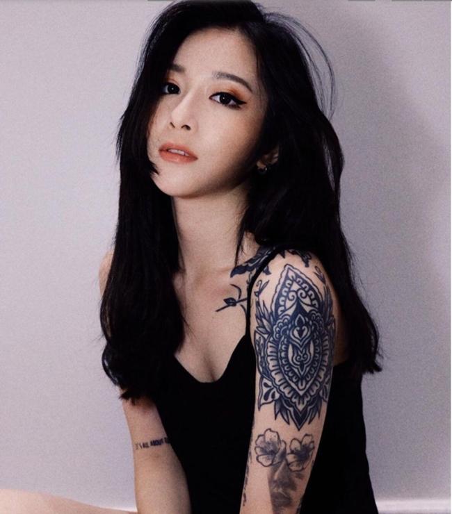 Vị trí xăm đắc địa của chị em khiến người nhìn chỉ có mê mẩn-14