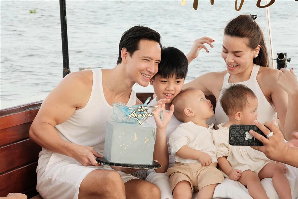 Sinh nhật Kim Lý, Lisa gây sốt với khoảnh khắc như thiên thần-4