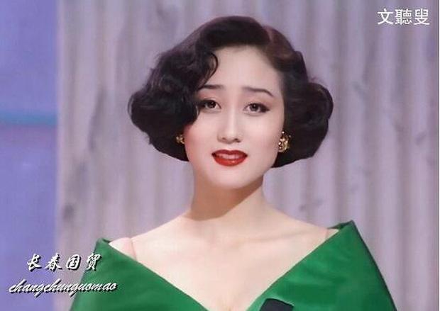 Màn lộ nhũ hoa đi vào lịch sử của Hoa hậu đẹp nhất Châu Á-5