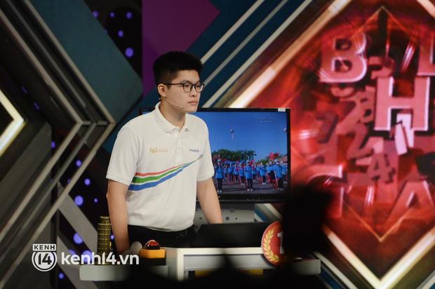 Phỏng vấn Quán quân Olympia: Nhà vô địch duy nhất không du học Úc-2