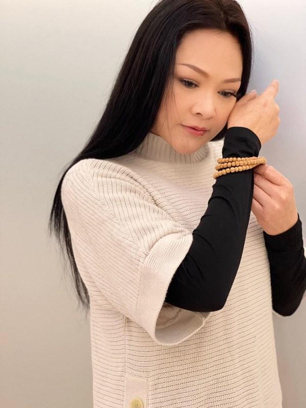 Hiếm ai U60 được như Như Quỳnh, dù tăng cân vẫn thanh thoát-1