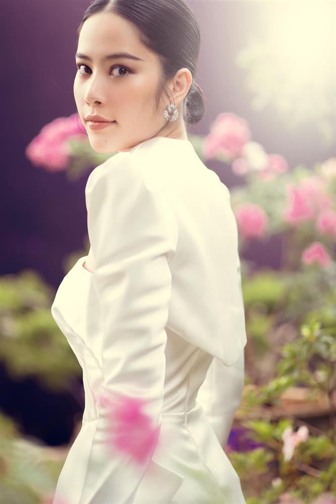 HHen Niê bị đào ảnh làm nền cho Nam Em: Thời thế đã khác-5