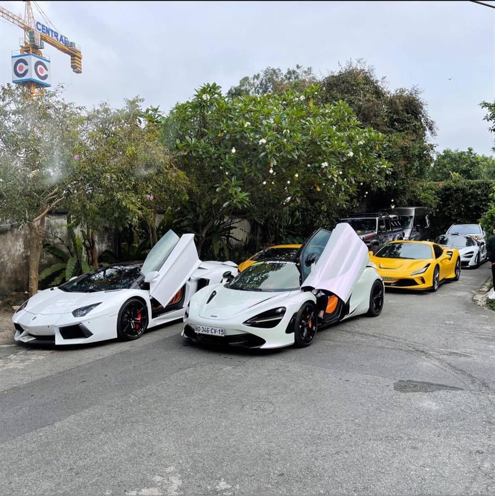 Cận cảnh dàn xế hộp trăm tỷ Tống Đông Khuê đem đi hỏi vợ-5