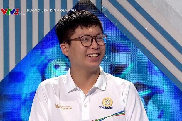 Mẹ Á quân Olympia 2021: Tiếc một điều trong trận chung kết-1