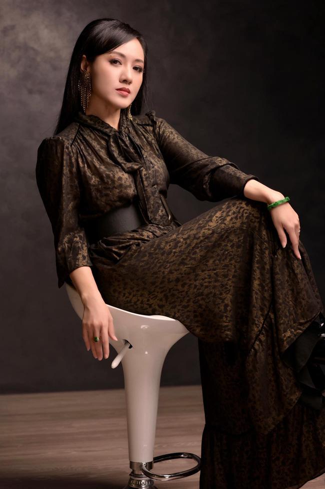 BTV Hoài Anh thay đổi style, caption mới gây tò mò-1