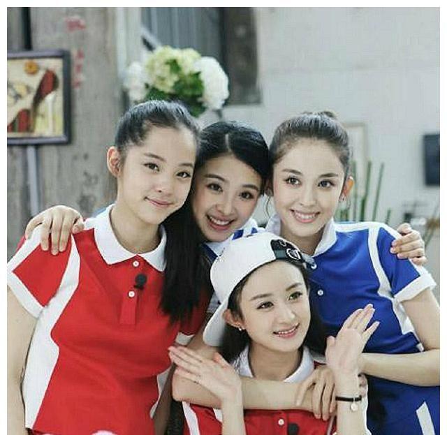 Triệu Lệ Dĩnh đọ sắc dàn mỹ nhân Cbiz, gái quê có nổi bật?-6