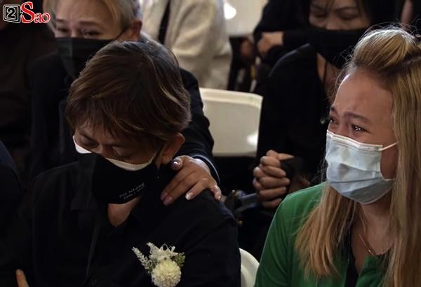 Quản lý vấn khăn tang, tiều tụy, tất tả lo 49 ngày Phi Nhung-12