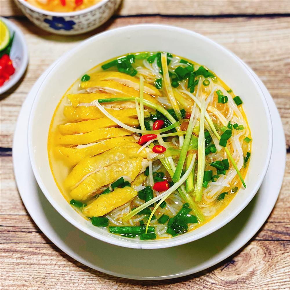 Đã mắt ngon miệng series bún của genZ đảm đang có số má-5