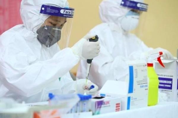 Hơn 17.000 phần tro, cốt người mất vì Covid-19 về với gia đình-2