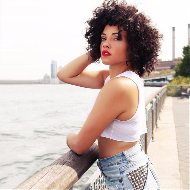 Miley Cyrus bị réo tên giữa lùm xùm nữ ca sĩ tiểu lên mặt fan nam-4