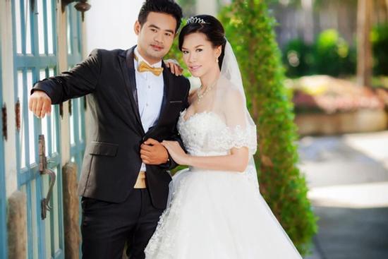 Cưới xin xong xuôi, chú rể phát hiện vợ đã có 5 đời chồng