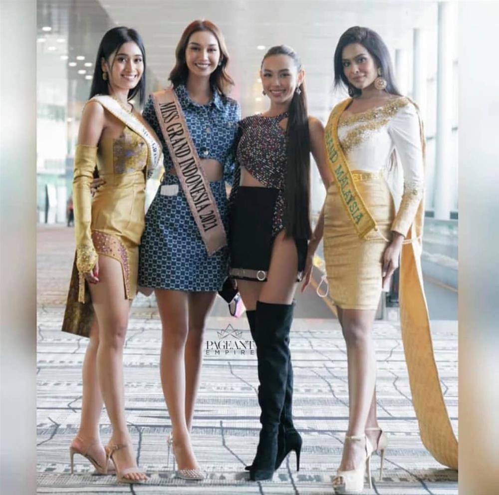 Thùy Tiên tới Thái Lan: Chiều cao hơi thiếu, tự tin có thừa-5