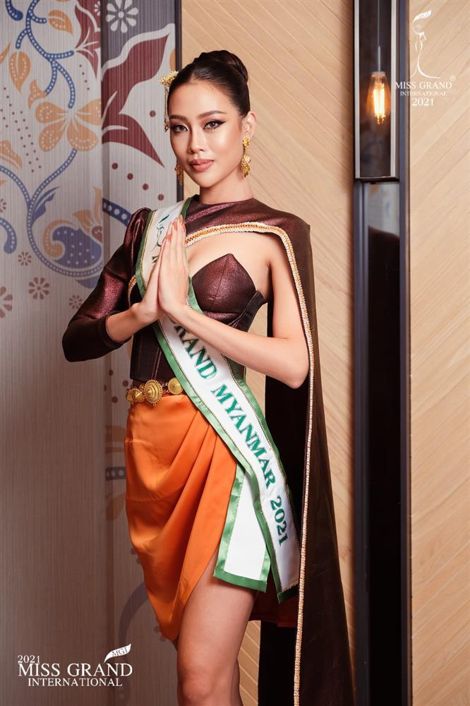 Thùy Tiên tới Thái Lan: Chiều cao hơi thiếu, tự tin có thừa-7