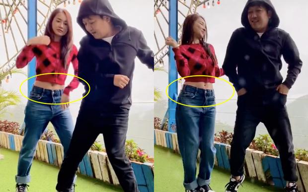 Nhã Phương mặc quần cạp trễ lộ body gầy gò bên Trường Giang-1