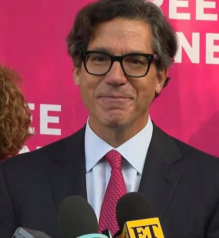 Thoát khỏi quyền bảo hộ, Britney Spears tiết lộ về dự định sinh con gái-2