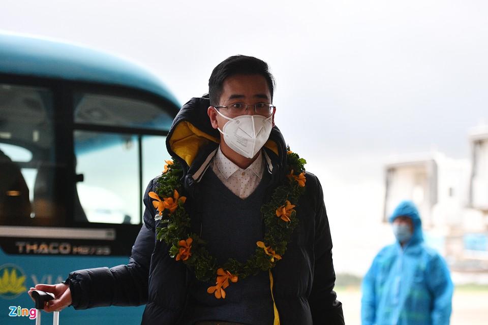 Phần lớn hành khách là những người về thăm thân hoặc là người nước ngoài được trở lại Việt Nam sau thời gian dài xa cách.