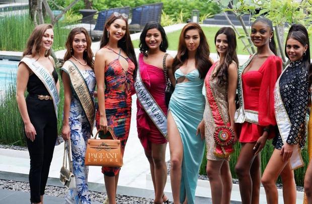 Thùy Tiên đeo sash dõng dạc hô to Việt Nam tại Miss Grand-4