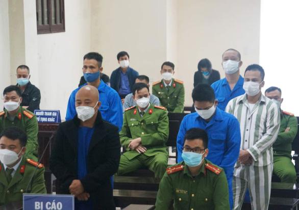 Con nuôi tự nhận 20 năm tù, tố Đường Nhuệ đối xử tệ bạc, cố tình hại mình-1