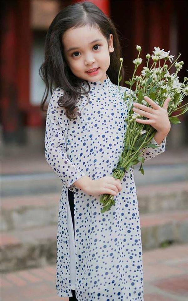 4 sao nhí phim Việt diễn xuất khiến khán giả rơi nước mắt-7