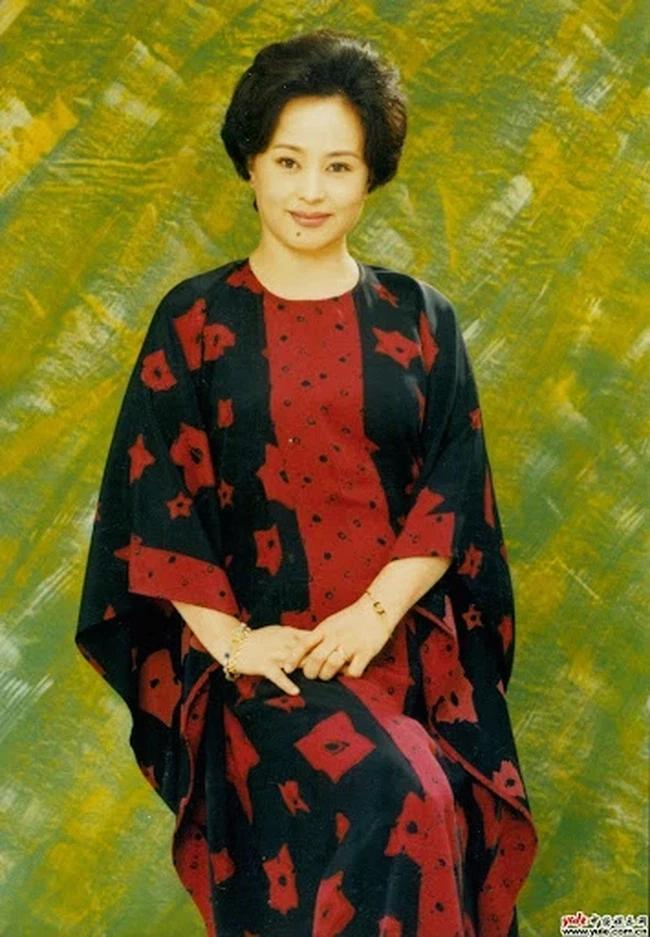 Cãi lời mẹ lấy chồng thảm hại, người ra đi gây dựng cơ đồ 330 tỷ-5