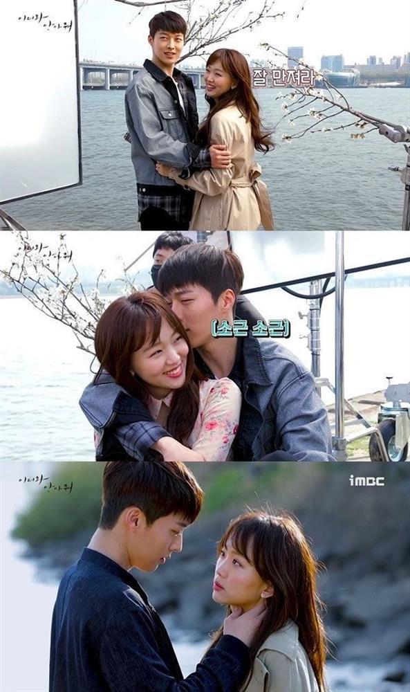 Tình trẻ của Song Hye Kyo đóng cặp với ai cũng dính tin đồn hẹn hò-6