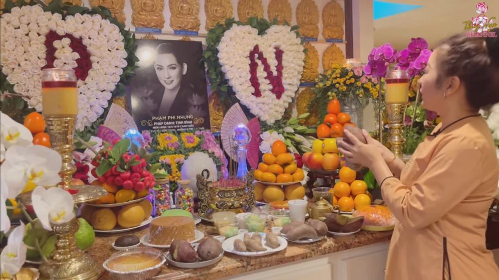 Phi Nhung bảo tôi: Con thích chết khi còn trẻ đẹp-1