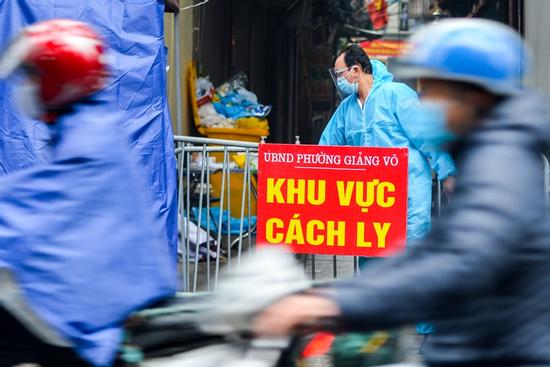 Hà Nội bỏ quy định người về từ TP.HCM cách ly tại nhà 7 ngày