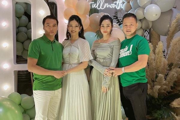 Á hậu Thanh Tú lần đầu cho 2 quý tử cùng lên sóng-6