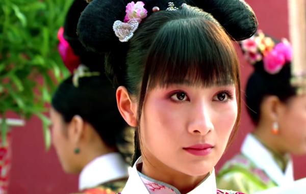 10 năm Chân Hoàn Truyện: Nương nương viên mãn, Tưởng Hân hận Tuesday-25