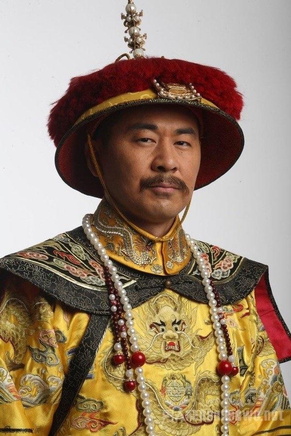 10 năm Chân Hoàn Truyện: Nương nương viên mãn, Tưởng Hân hận Tuesday-28