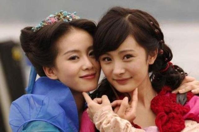 Ly hôn Dương Mịch, Lưu Khải Uy ngồi ăn vỉa hè không ai nhận ra-6