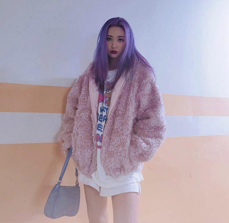 Sunmi, Tiffany Young diện mốt trên đông dưới hè đẹp bất chấp-1