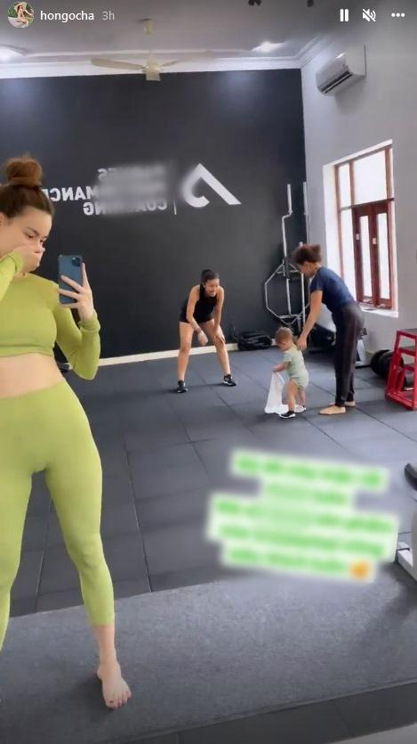 Rồi cũng đến ngày, Hà Hồ bị đồ tập show vùng cấm địa kém duyên-2