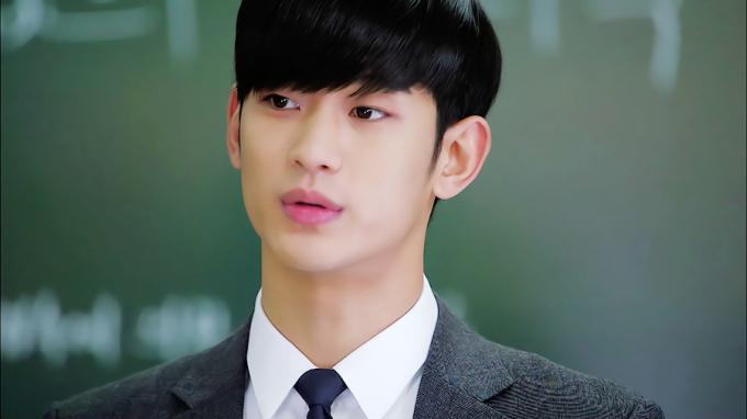 Giáo viên phim Hàn: người nhiều nữ sinh theo đuổi, kẻ bị học trò khiếp sợ-3