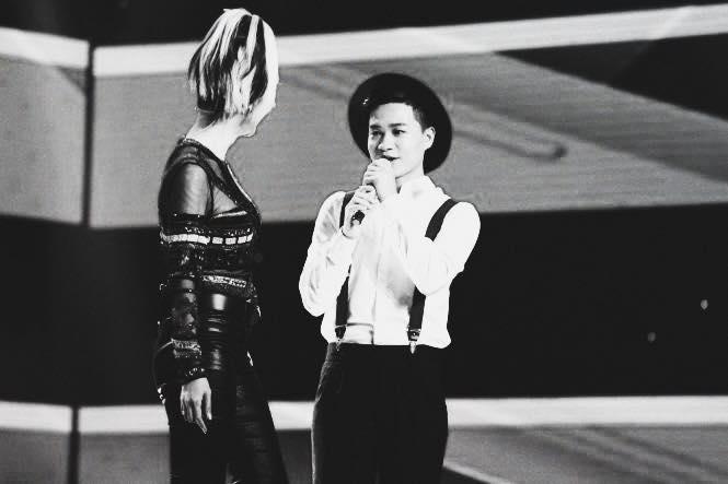 Fanpage Thu Minh khoe học trò dịp 20/11, vắng Hương Tràm-5