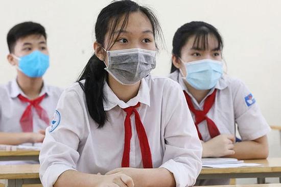 NÓNG: Hà Nội cho học sinh lớp 9 ở 17 địa bàn đi học trực tiếp từ 22/11