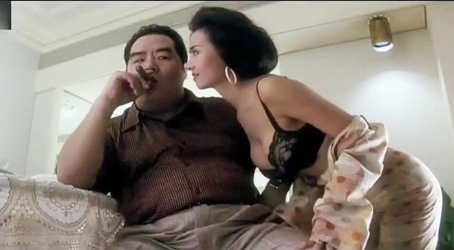 Chàng mập khù khờ tiết lộ cảnh nóng với nữ hoàng phim 18+-3