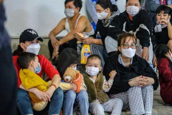 Hà Nội: Cháy căn hộ tầng 15 Times City, nhiều cư dân hoảng hốt tháo chạy-2