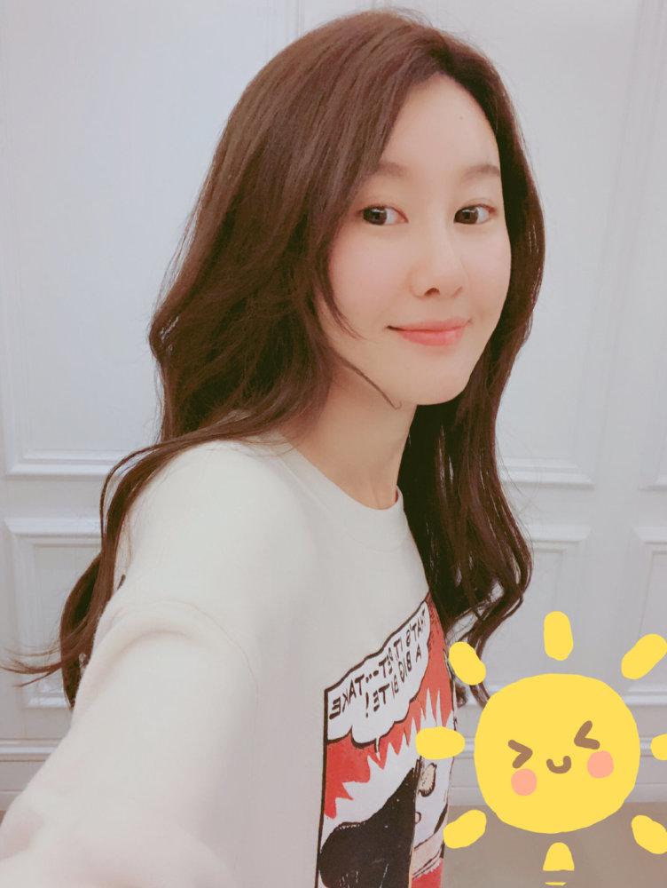 Ảnh đế xấu xí Vương Bảo Cường có tình mới đẹp ngỡ ngàng-5