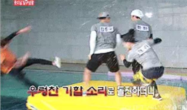 Body Kim Jong Kook là nỗi khiếp sợ của sao Running Man Hàn sang Việt-16