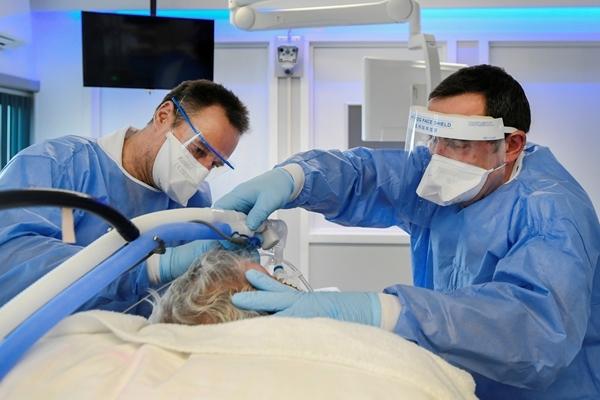 2 công nhân ở Thanh Hóa tử vong sau tiêm vaccine Vero Cell-2