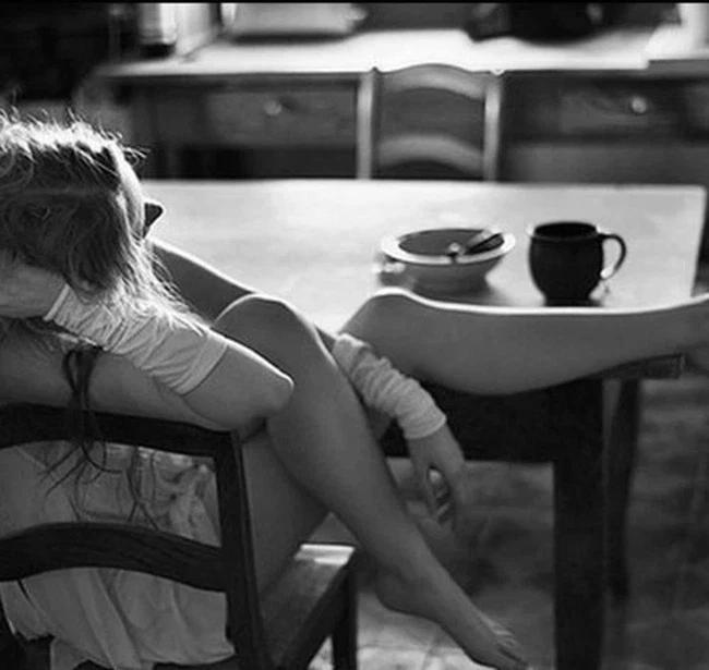 Choáng váng cách quý cô sành đời đưa chuối xịn lên giường-2